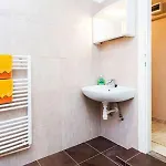 Centralcomfortbdpst Lejlighed Budapest